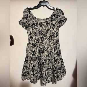 American Eagle Outfitters Black and Cream Floral dress